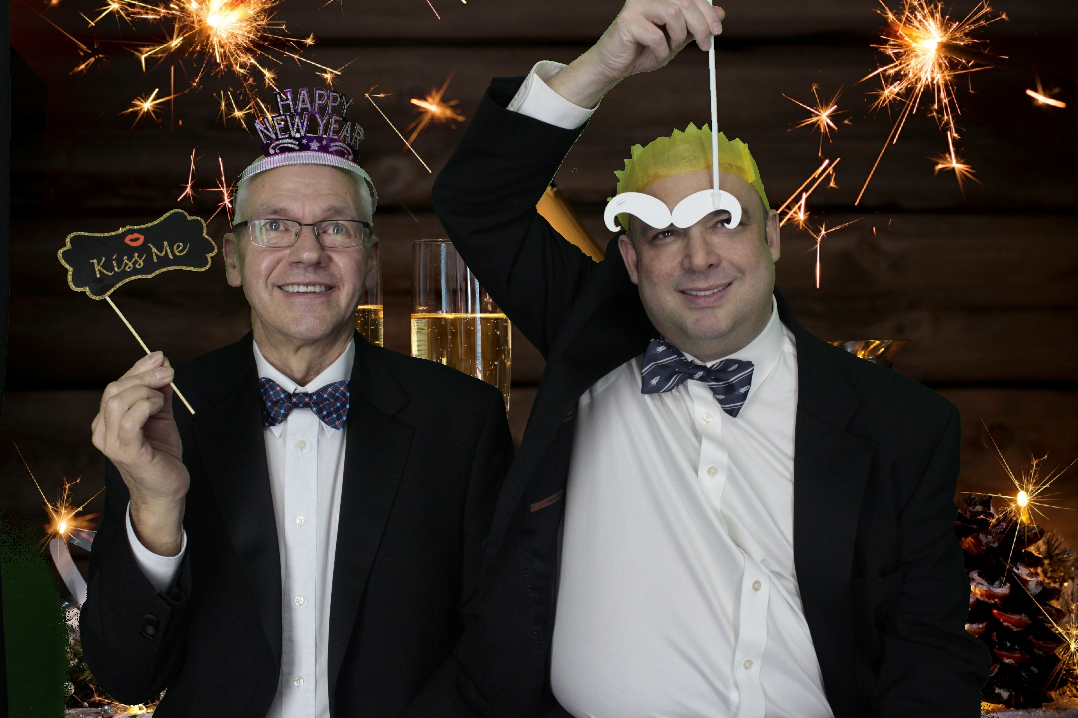 NYE Party | View more photos from the event at gallery.myphotoboothexperience.co.uk/u/MyPhotoBoothExperienceLtd/NYE-Party